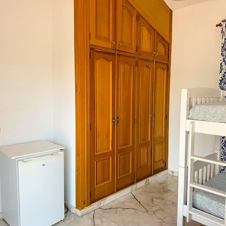 International Surf Camp Only Surf * كوراليهو