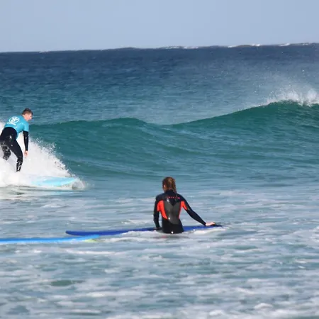 Hostel International Surf Camp Only Surf *