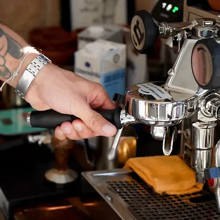 International Surf Camp Only Surf بيت شباب