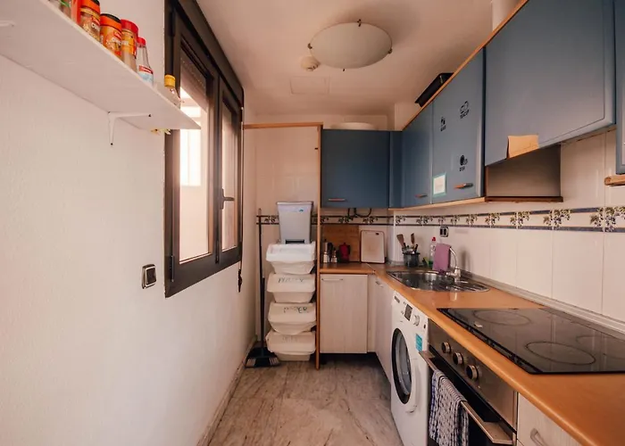 International Surf Camp Only Surf بيت شباب